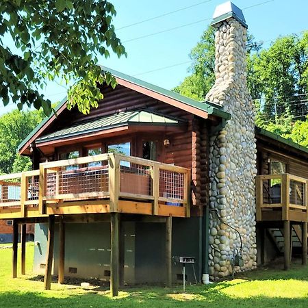 Skinny Dippin'-River Front- Free Tickets-Dog Friendly-Sleeps 6 Пиджен-Фордж Экстерьер фото